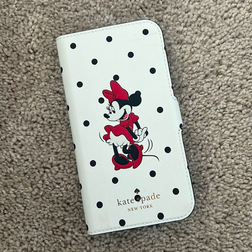 Disney X Kate Spade Magnetic Wrap Folio Case iPhone 13 Pro